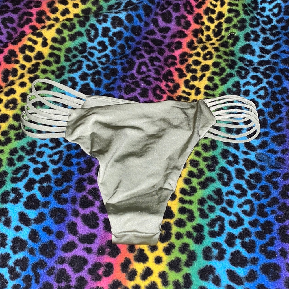 BuffBunny bathing suit bottoms